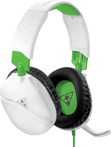 The officially licensed for Xbox One & Xbox Series X|S, surround sound ready Turtle Beach® Recon 70 gaming headset features a lightweight and comfortable design for hours of play, high-quality 40mm over-ear speakers to hear ever critical audio cue, and a high-sensitivity flip-up mic to ensure you are heard loud and clear