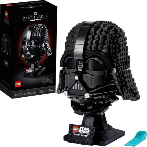 Recreate every iconic detail of Darth Vader’s helmet with this build-and-display model – part of a collectible LEGO® Star Wars™ series for adults.